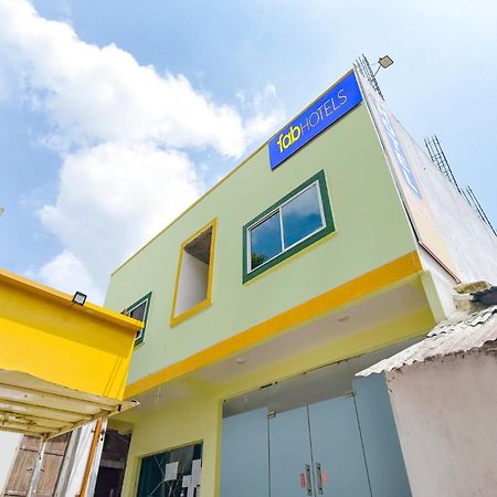 Fabhotel Somnath 乌贾因 外观 照片