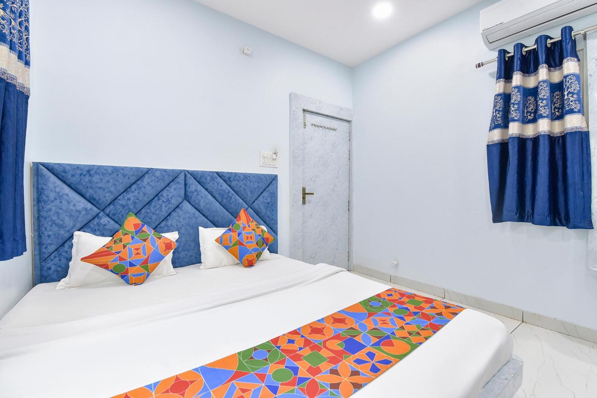 Fabhotel Somnath 乌贾因 外观 照片